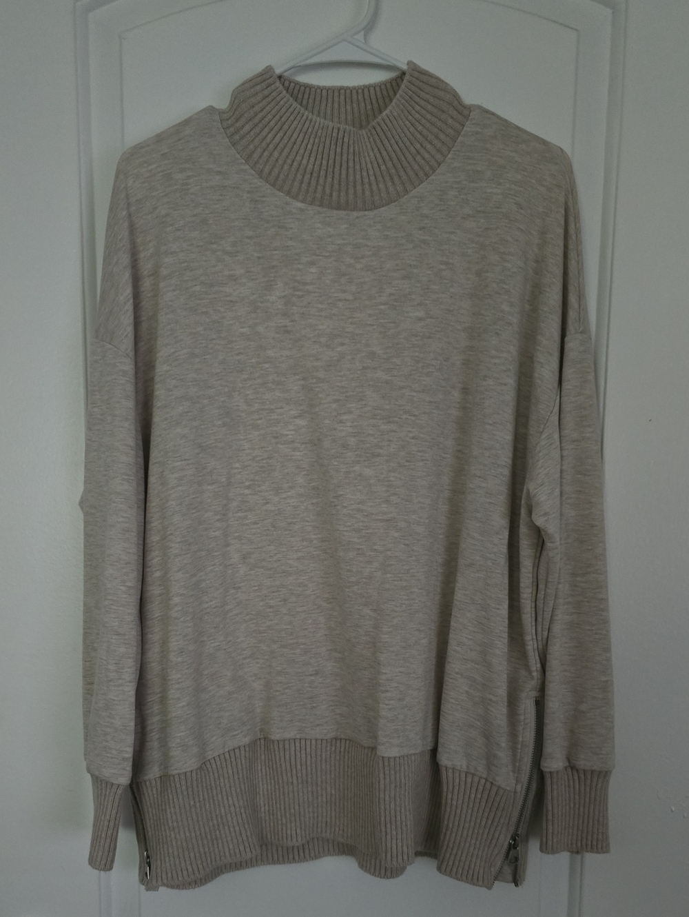 Simply Vera Beige Rib-Trim Mock Neck Women's Sweater Large